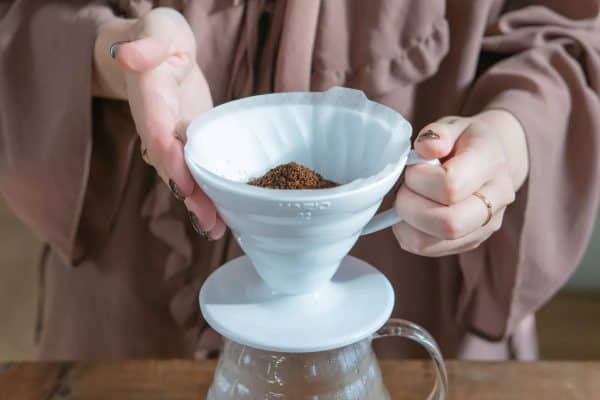 Hario V60 Dripper 02 - Blanc 1/4 tasses – Image 4